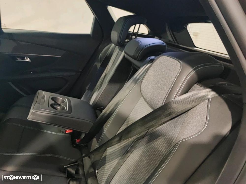 Peugeot 3008 1.6 Hybrid Allure Pack e-EAT8 - 9