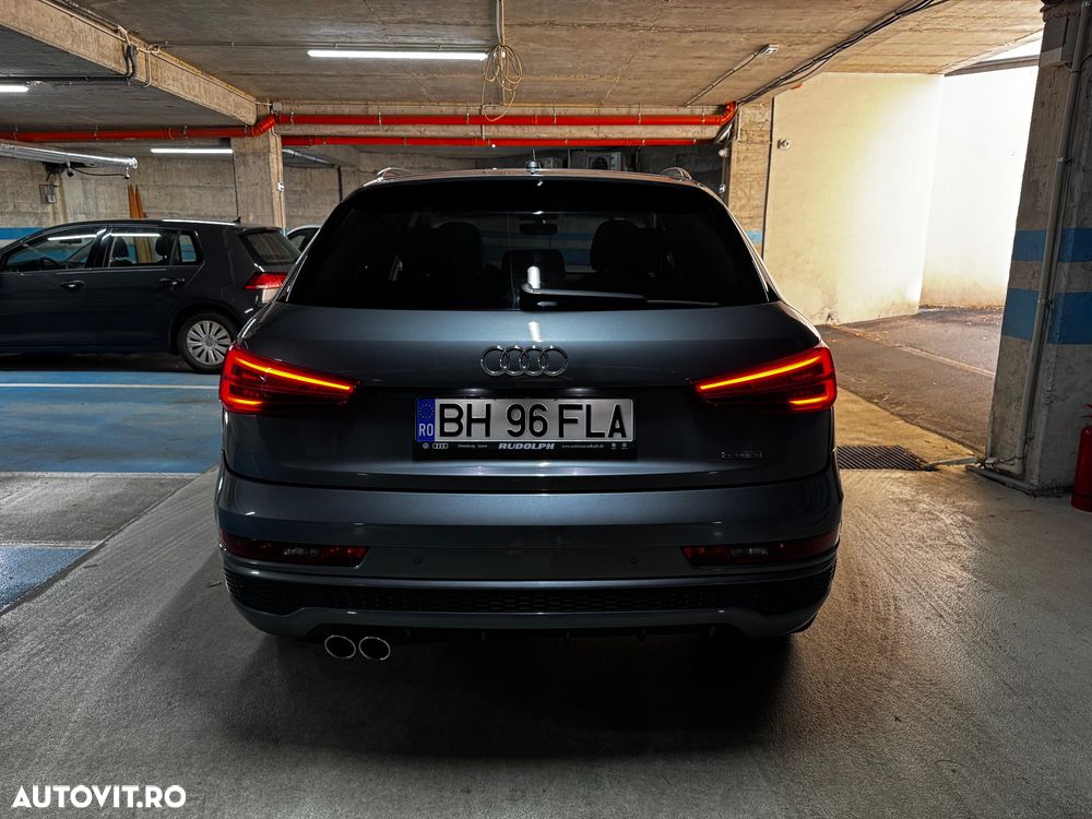 Audi Q3 2.0 TDI Quattro S tronic sport - 11