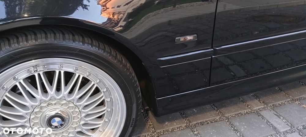 BMW Seria 5 - 32