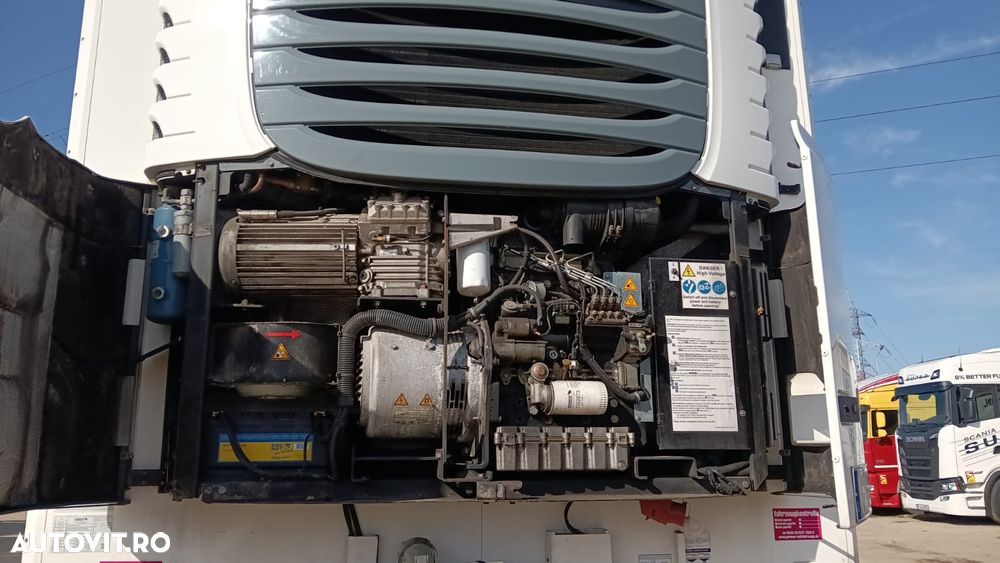 Schmitz Cargobull SCB S3B - 11