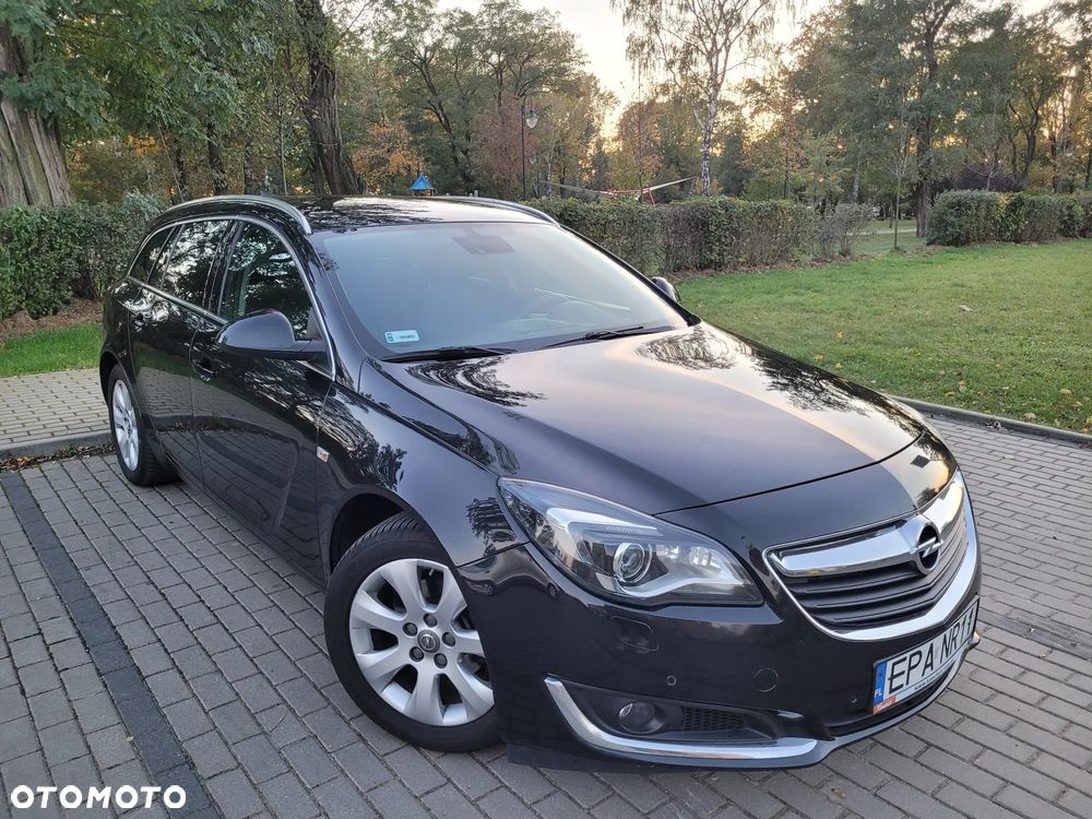Opel Insignia - 1