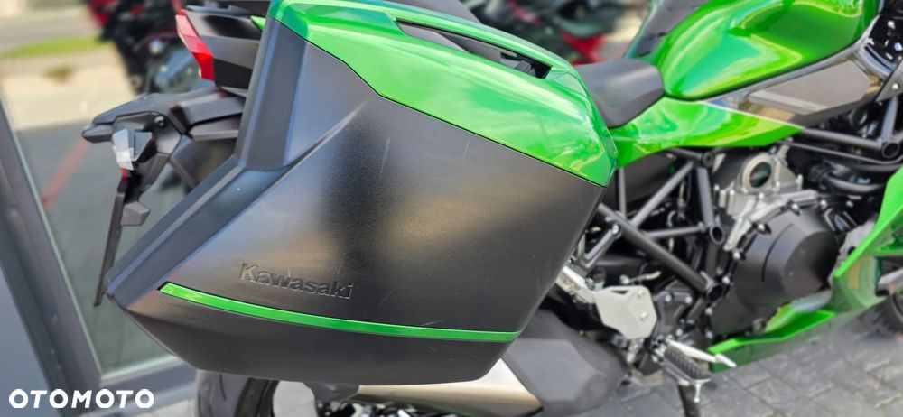 Kawasaki Ninja H2 SX - 18