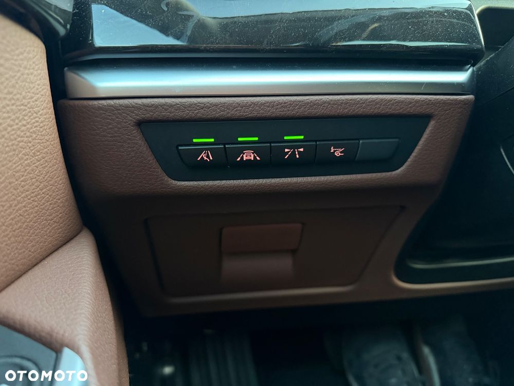 BMW 5GT 535i xDrive - 15