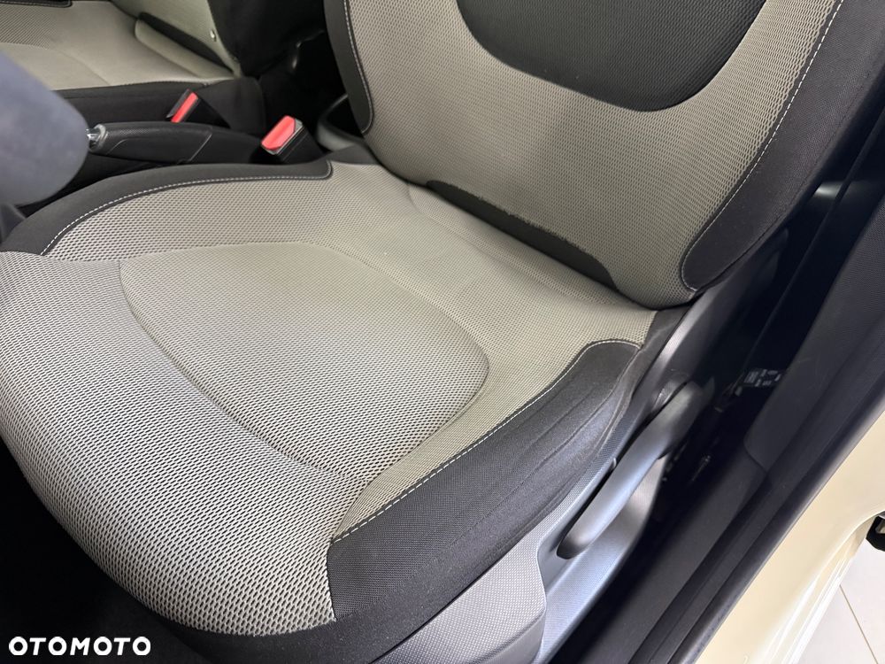 Renault Captur (ENERGY) dCi 90 INTENS - 22