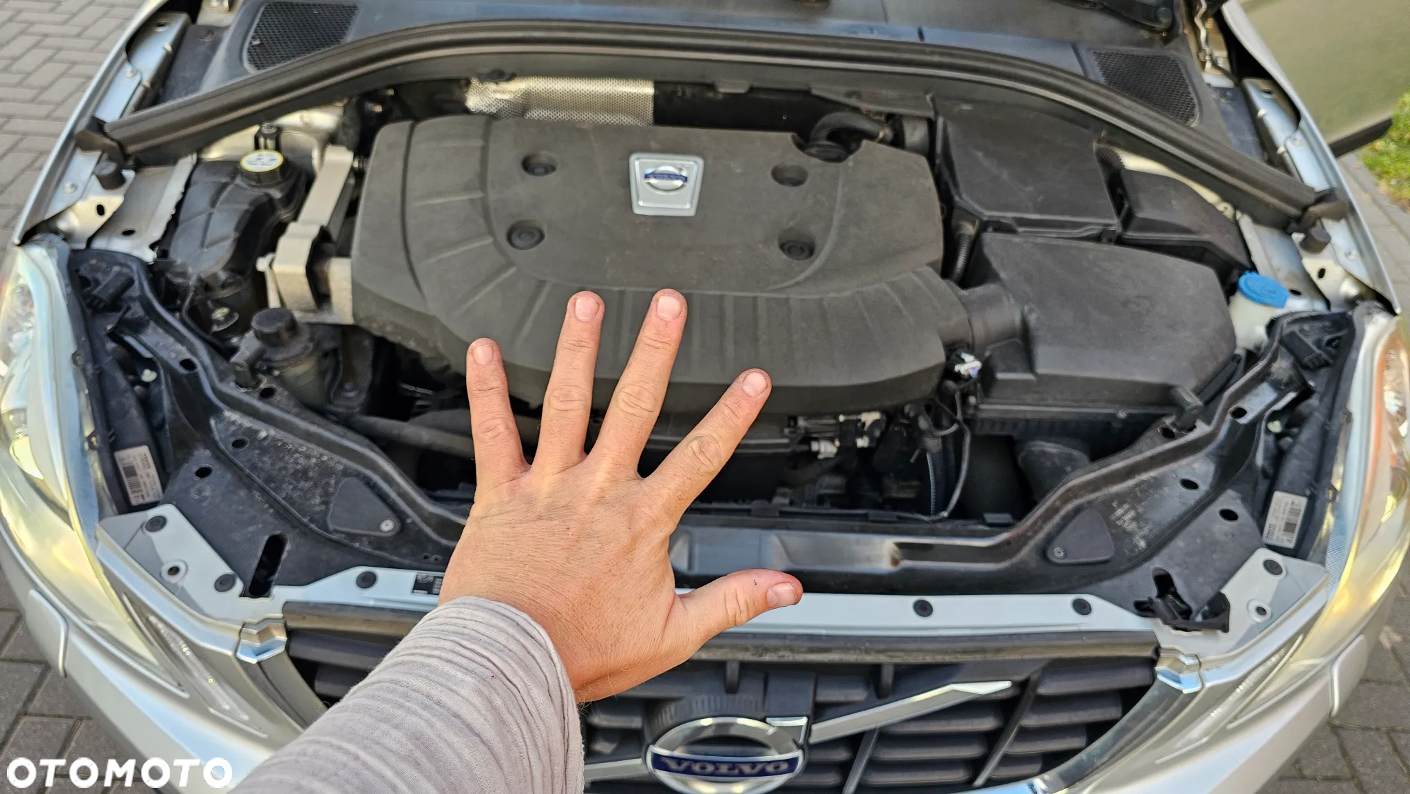 Volvo XC 60 D3 Drive-E Summum - 4