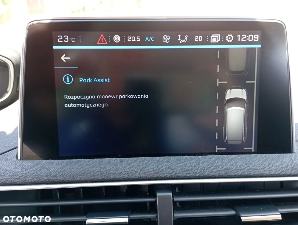Peugeot 5008 1.6 PureTech Allure S&S EAT8 - 28