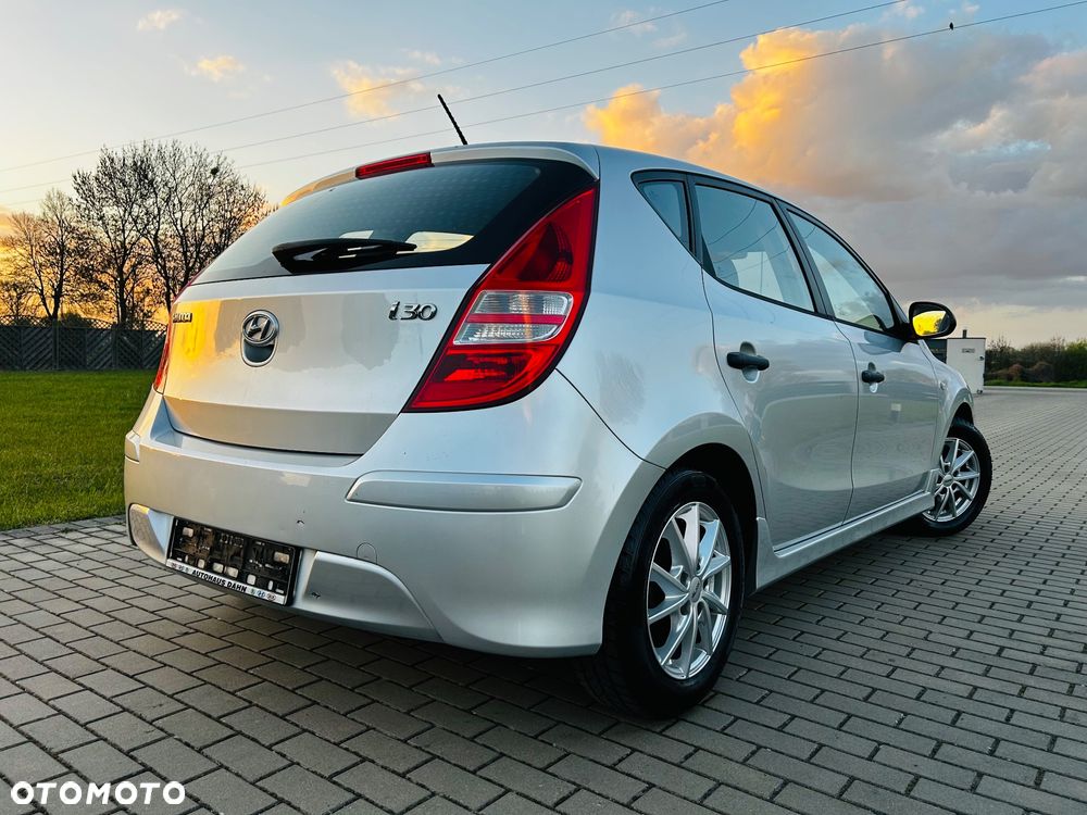 Hyundai i30 1.4 Edition 20 - 3