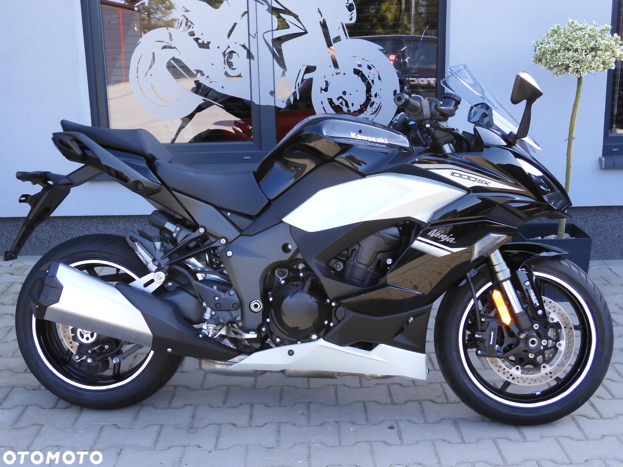 Kawasaki Ninja 1000 SX - 9