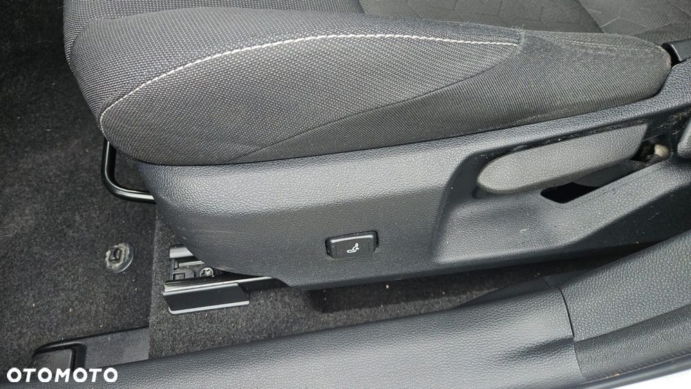 Toyota Corolla 1.8 Comfort - 10