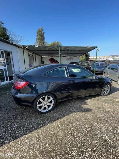 Mercedes-Benz C 220 CDi Sport Coupé Classic - 12