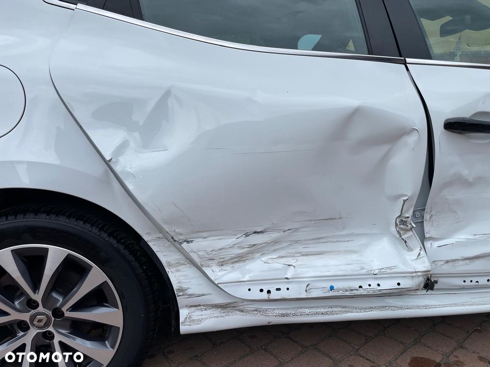 Renault Clio - 10