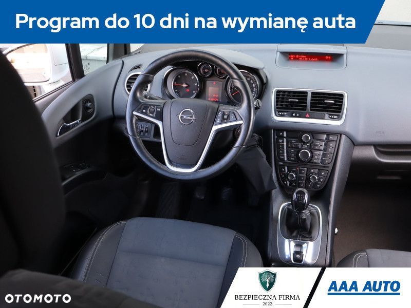 Opel Meriva - 8