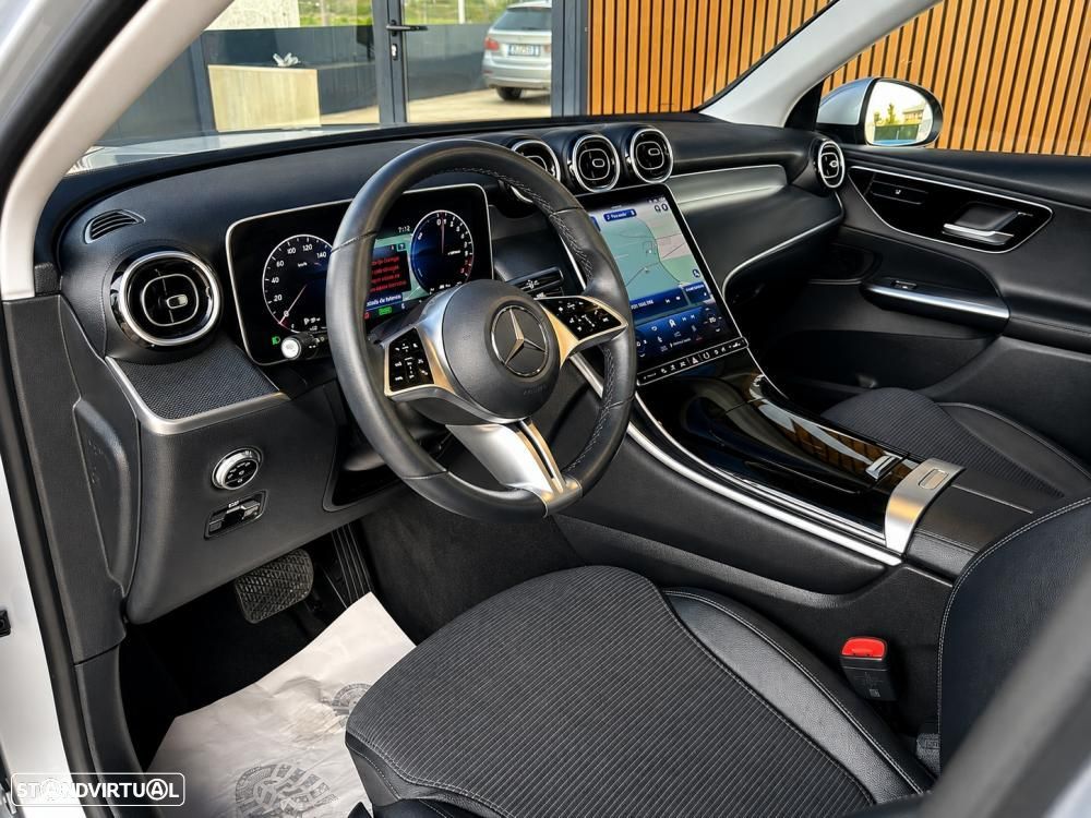 Mercedes-Benz GLC 300 e 4Matic 9G-TRONIC Avantgarde Advanced - 20