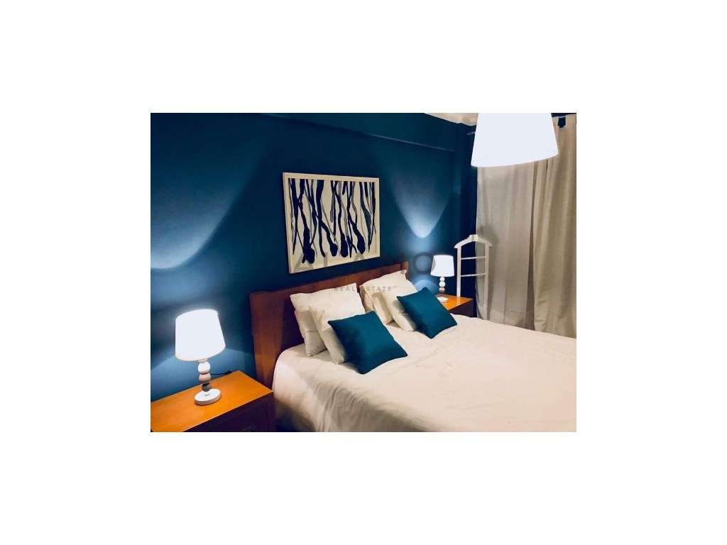 T1 Renovado a 300m da Praia - Conforto, Luz e Localização Premium e... - Grande imagem: 4/16