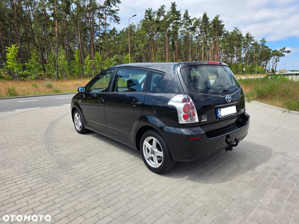 Toyota Corolla Verso 1.8 Multi-Mode Executive - 8