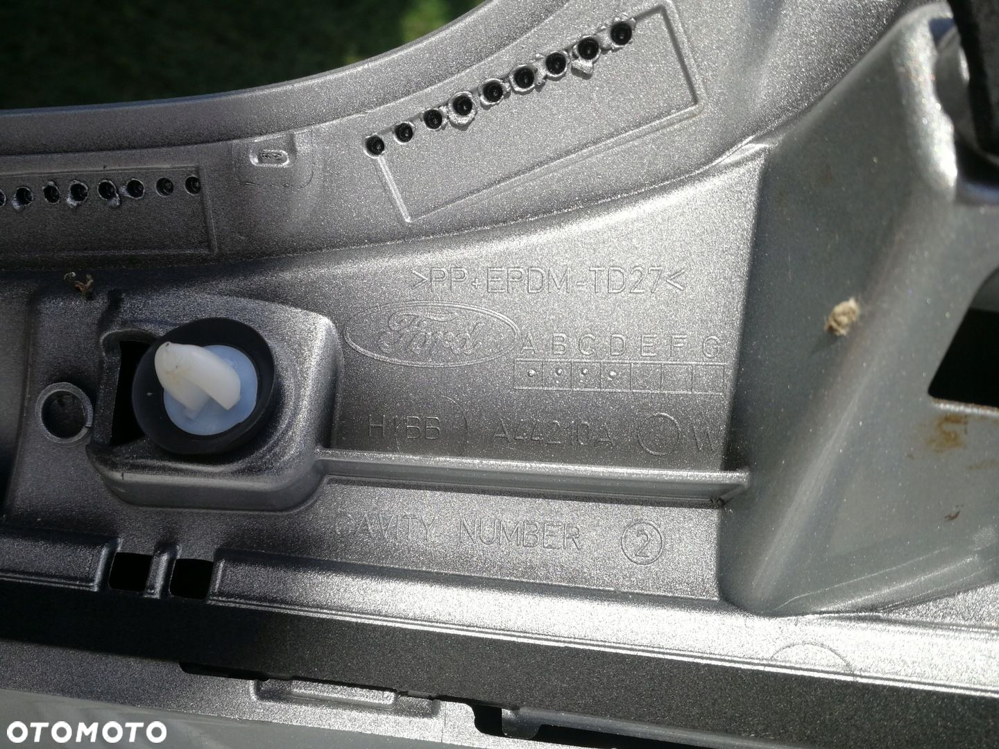FORD FIESTA MK8 17- SPOILER LOTKA DASZEK KLAPY BAGAŻNIKA TYŁ H1BB-A44210-A - 14
