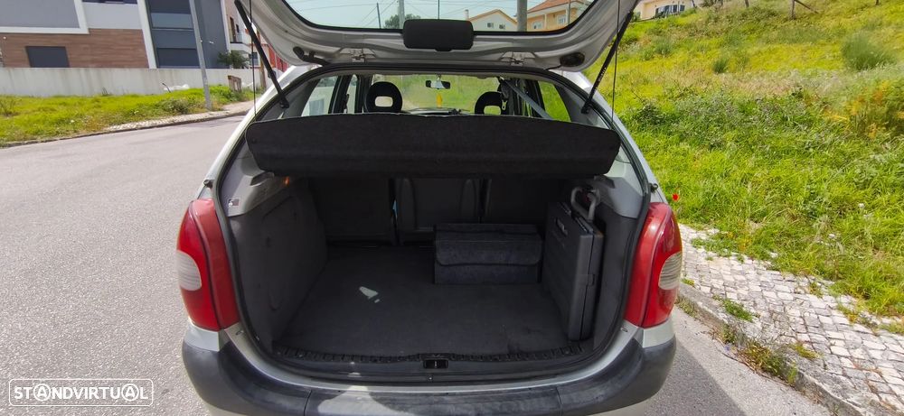 Citroën Xsara Picasso 1.6 HDi SX - 8