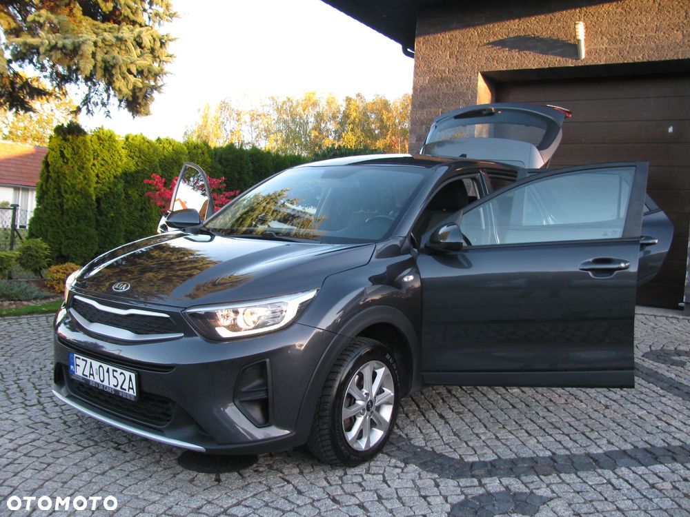 Kia Stonic 1.2 Dream-Team Edition - 11