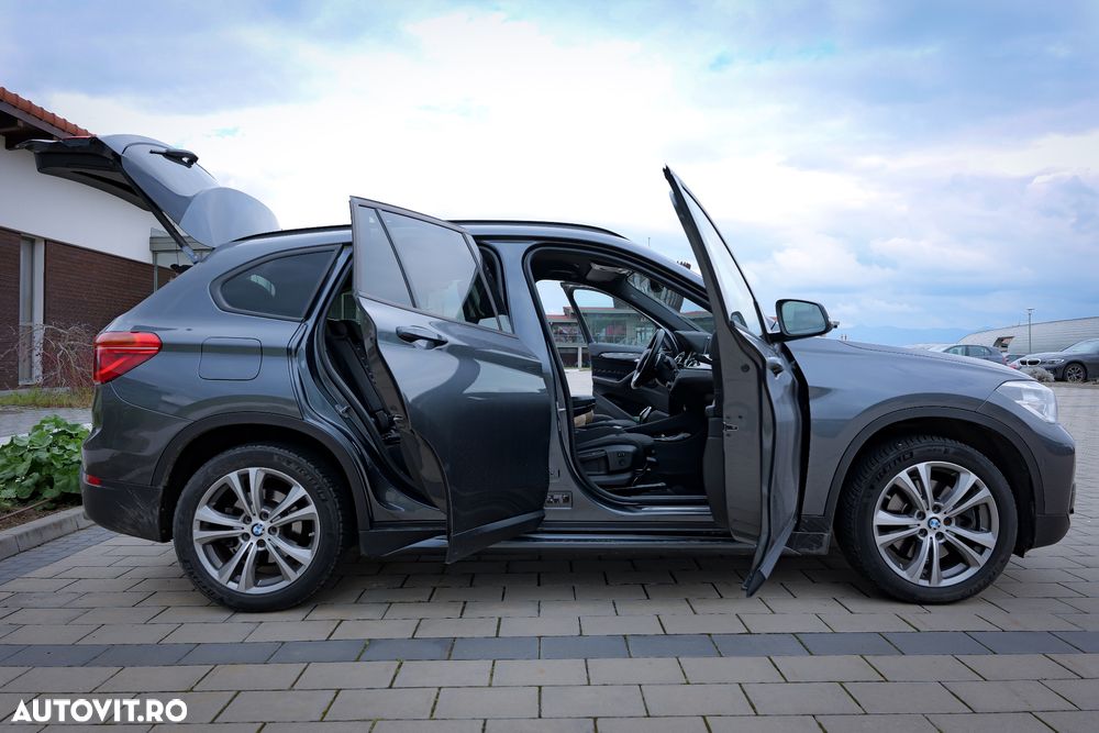 BMW X1 xDrive20d AT - 13