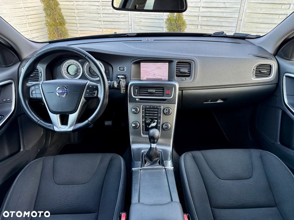 Volvo V60 DRIVe - 9