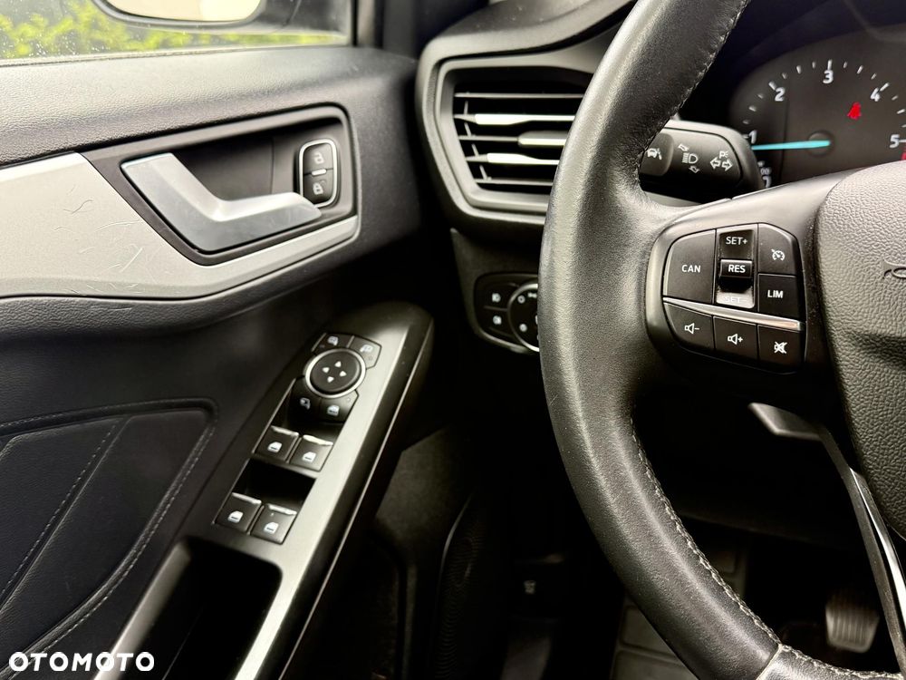 Ford Focus 1.5 TDCi DPF Start-Stopp-System Business - 40