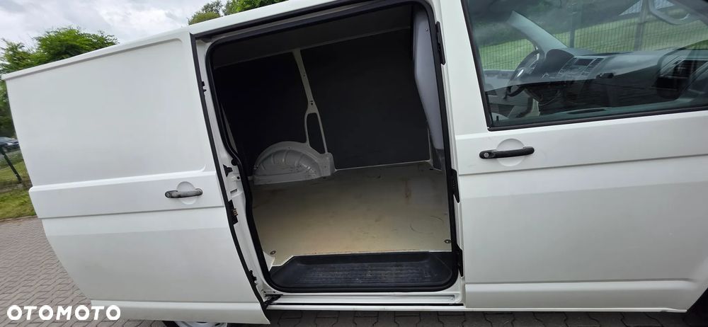 Volkswagen Transporter - 22