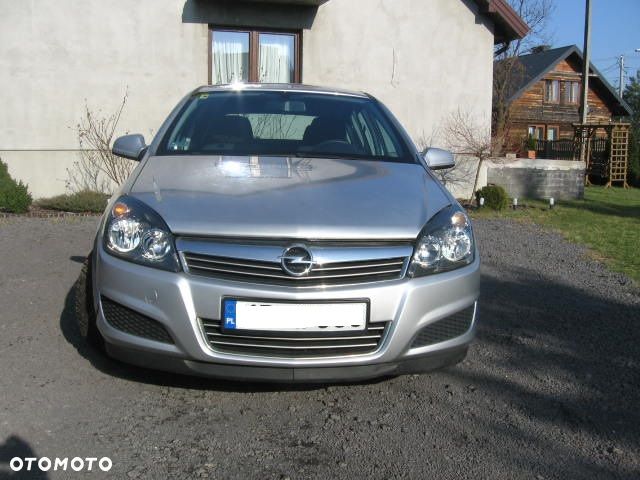 Opel Astra 1.6 Cosmo - 4