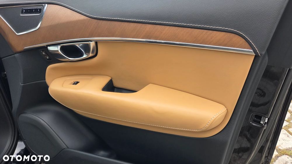 Volvo XC 90 B5 D AWD Inscription - 12