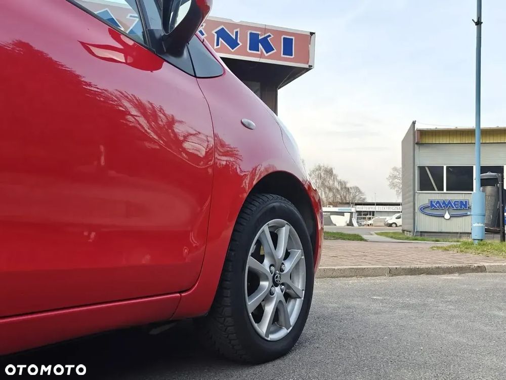 Toyota Yaris 1.4 D-4D Sol MM - 9