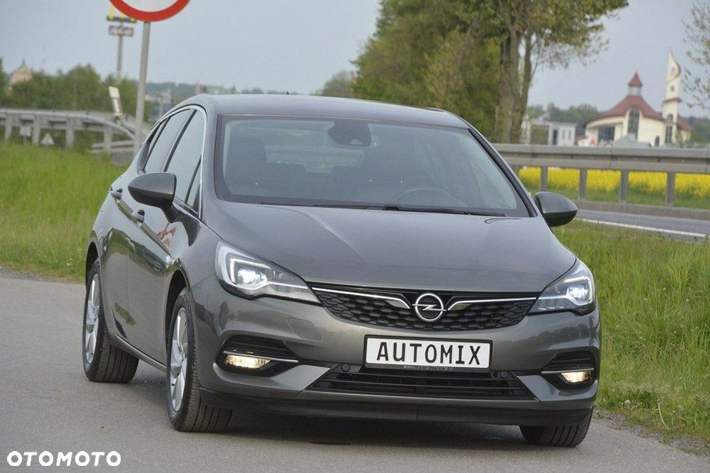 Opel Astra 1.2 Turbo Elegance - 10