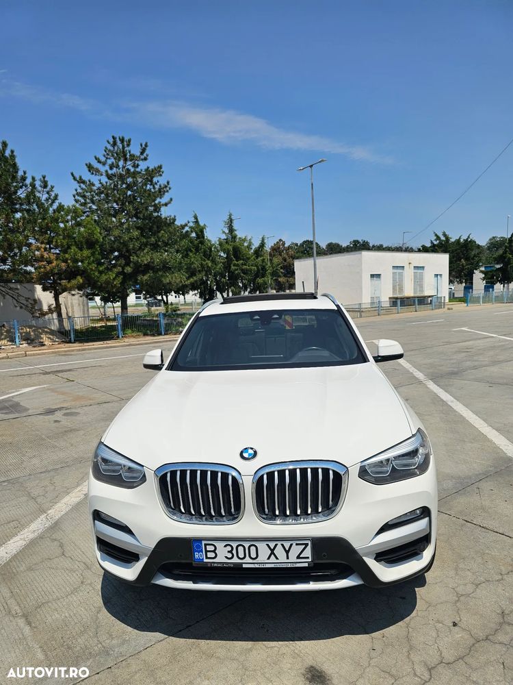BMW X3 xDrive30i AT xLine - 3