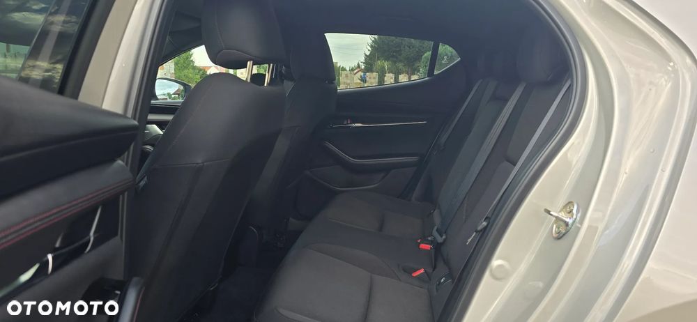 Mazda 3 e-SKYACTIV-G 2.0 M HYBRID 150 SELECTION - 27