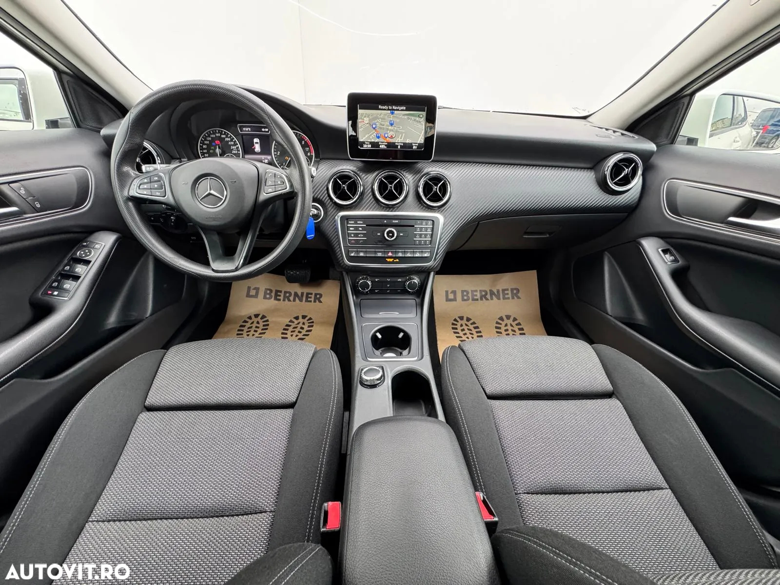 Mercedes-Benz GLA 200 d 4MATIC Aut. - 18