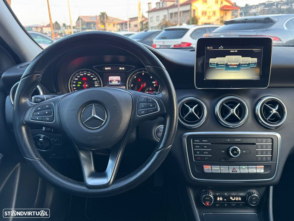 Mercedes-Benz A 180 d 7G-DCT Urban - 9