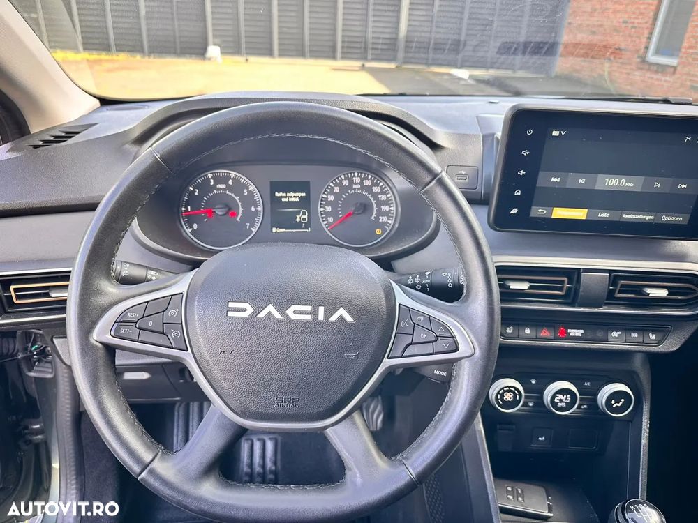 Dacia Jogger TCe 110 Journey - 13