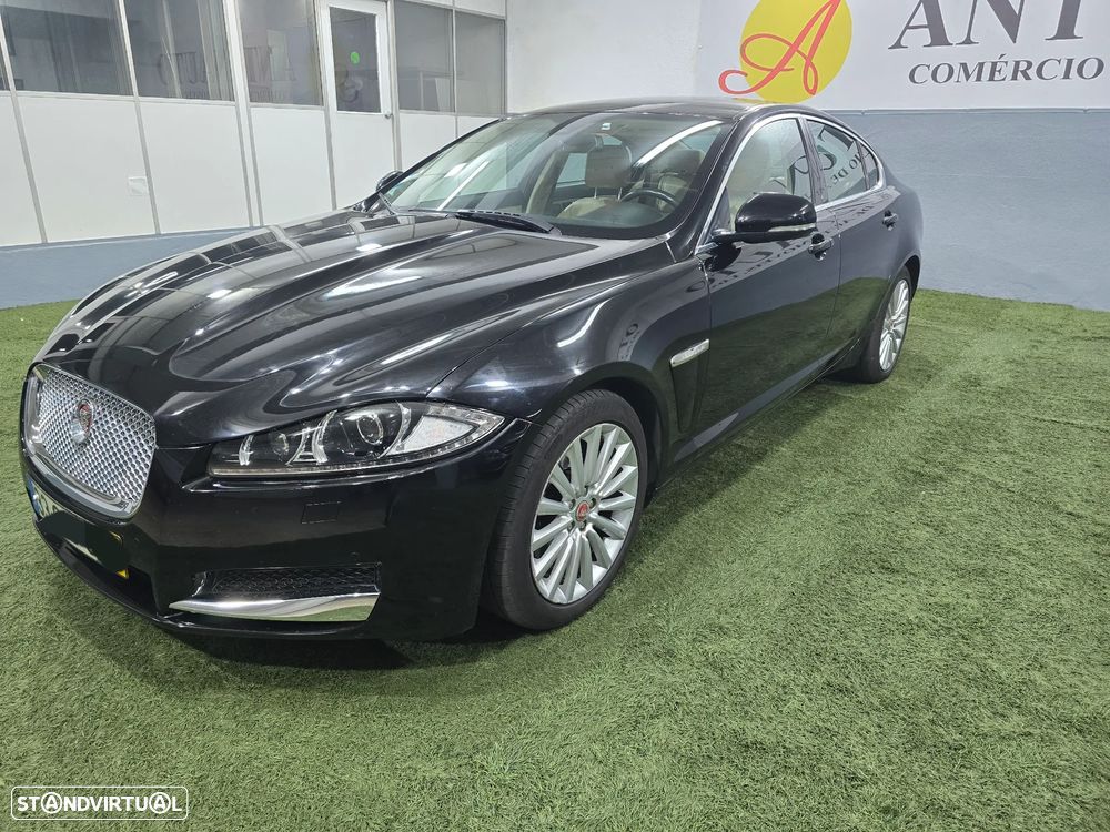 Jaguar XF 2.2 D Luxury 139g