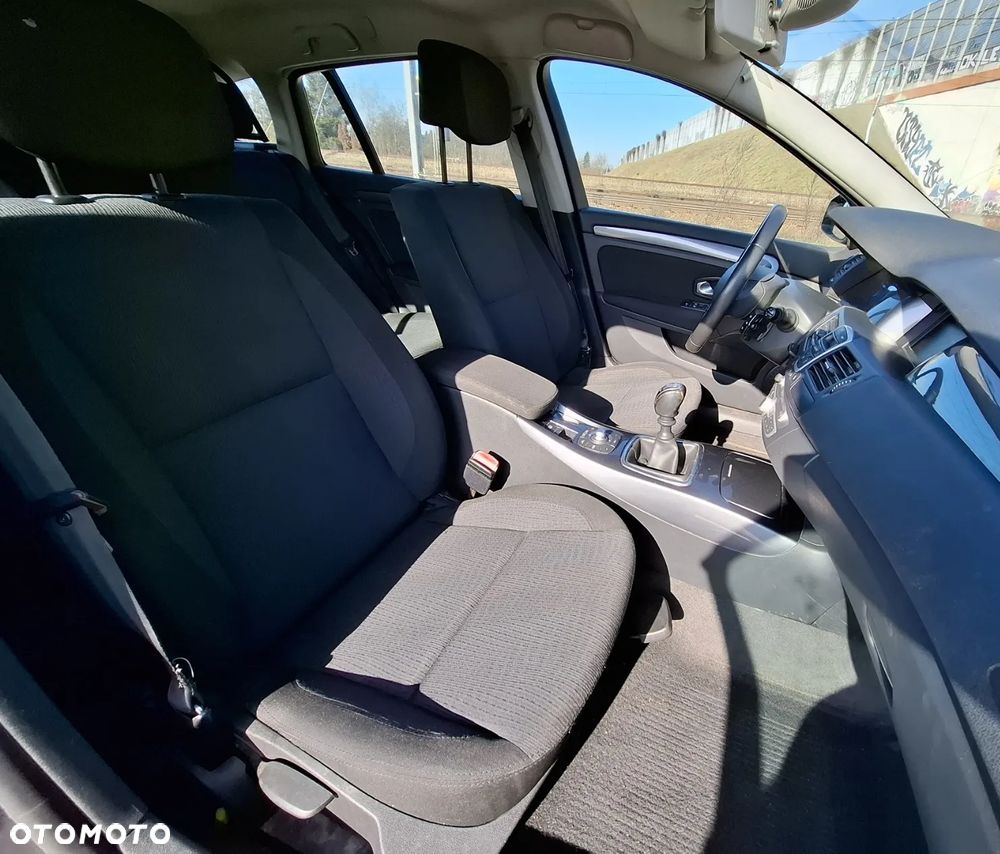 Renault Laguna 2.0 dCi Expression - 11