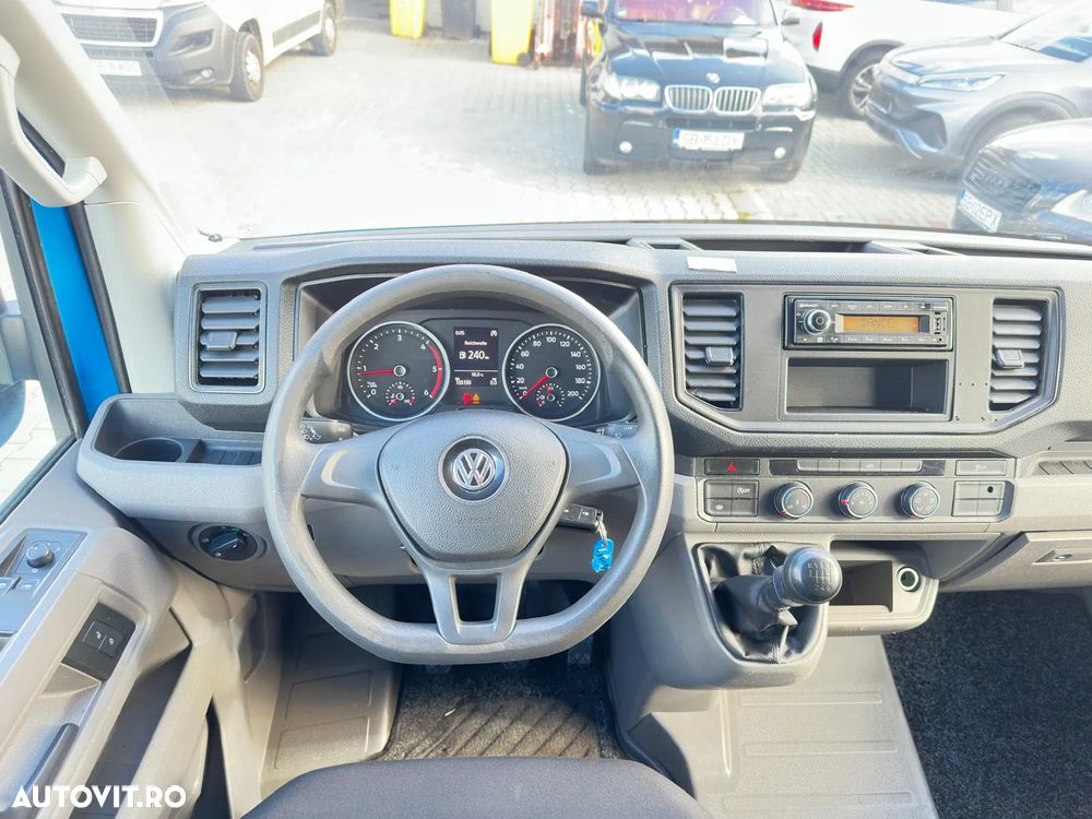 Volkswagen CRAFTER - 10