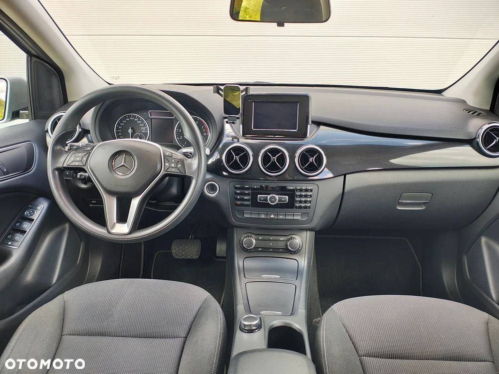 Mercedes-Benz Klasa B 180 (BlueEFFICIENCY) 7G-DCT - 6