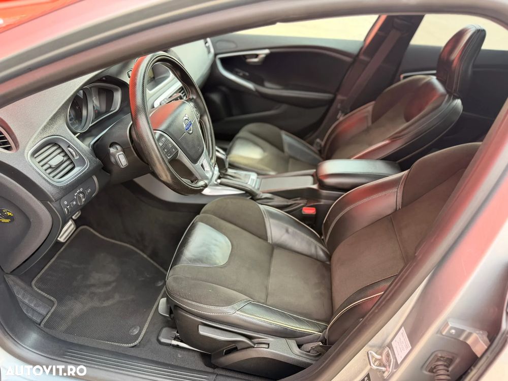 Volvo V40 D4 VEA Aut. R-Design - 6