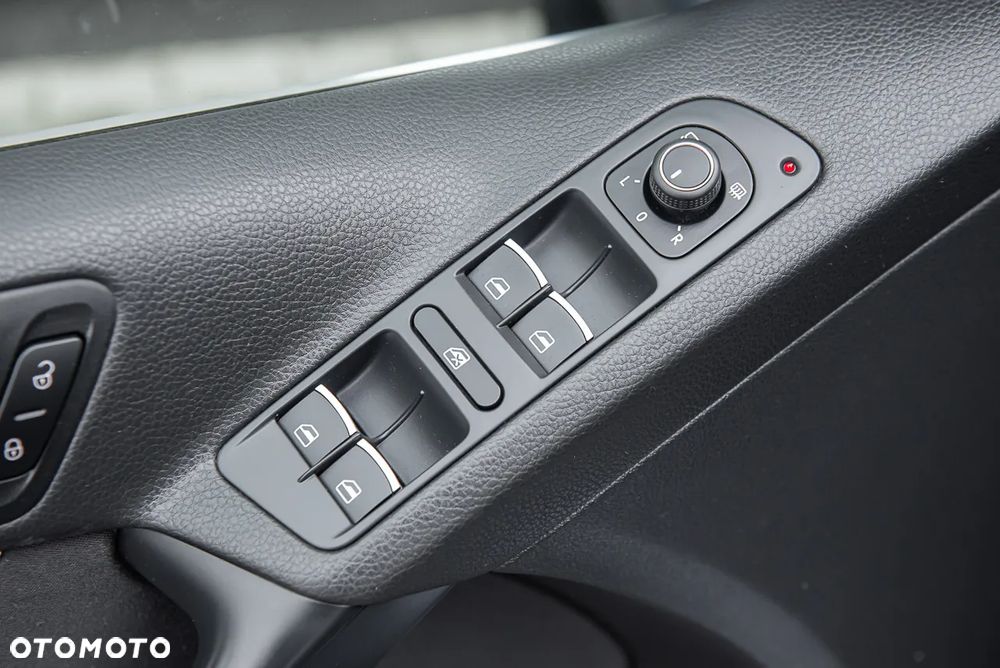 Volkswagen Tiguan - 16