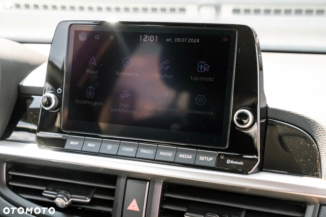 Kia Picanto 1.0 L - 24