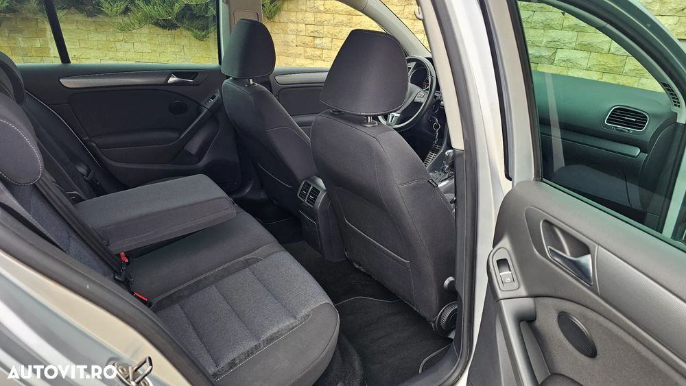 Volkswagen Golf 1.4 TSI DSG Style - 8