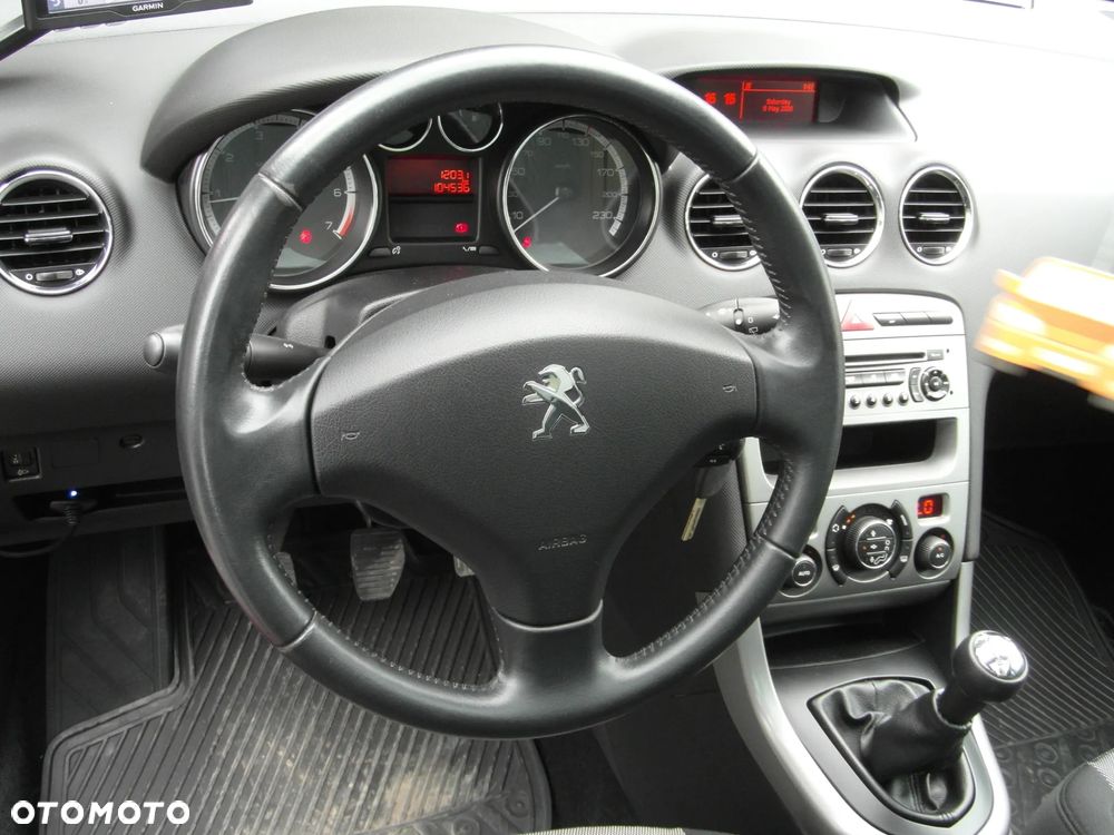 Peugeot 308 120 VTi Active - 23