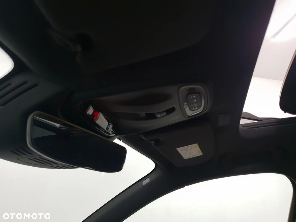 Volvo XC 40 D3 SCR Inscription - 28