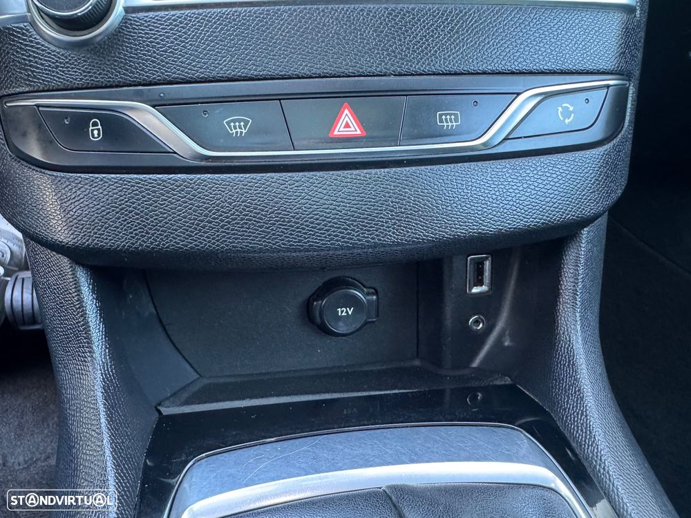 Peugeot 308 SW BlueHDi 120 Stop & Start Business-Line - 22