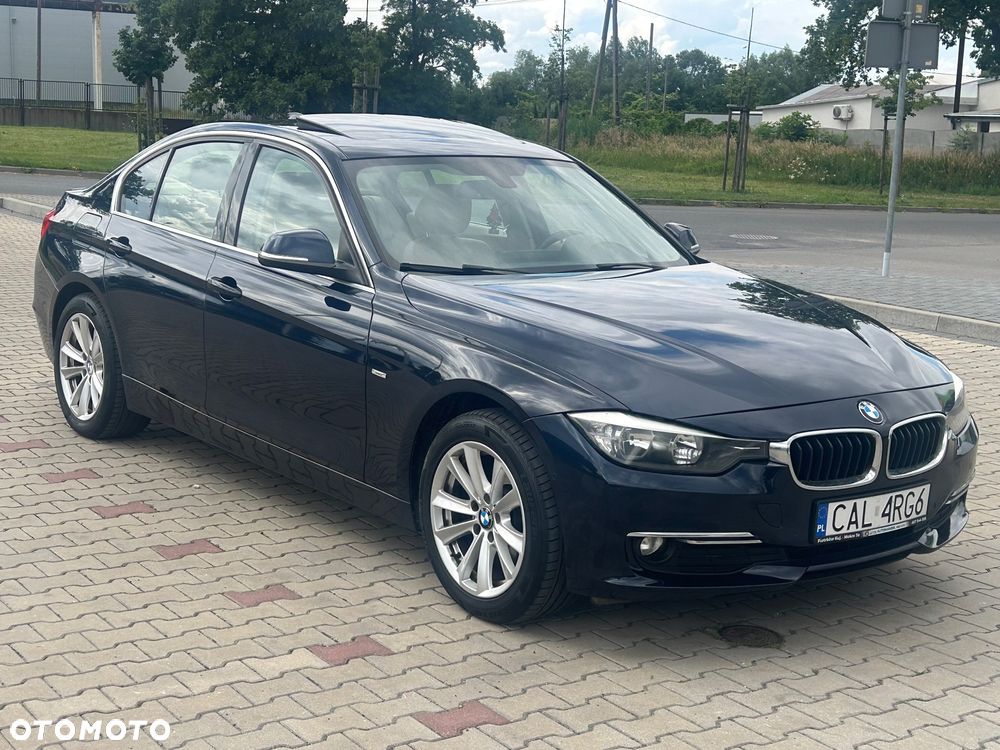 BMW Seria 3 320d Luxury Line - 8