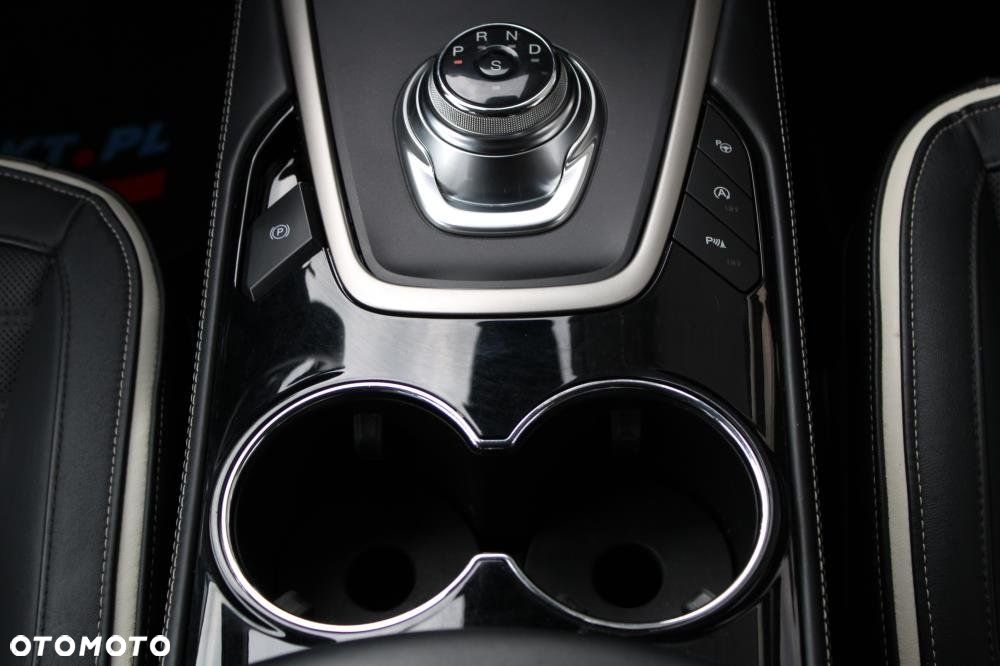 Ford S-Max - 18