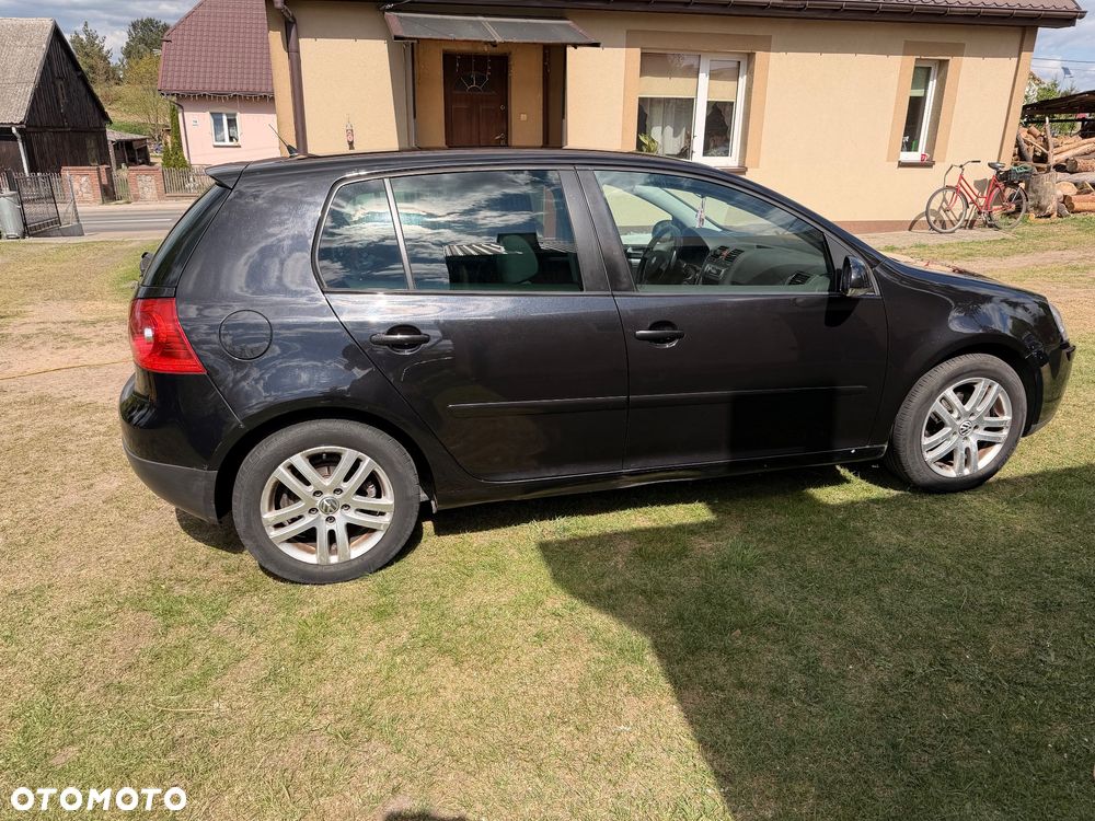 Volkswagen Golf 1.6 Trendline - 5
