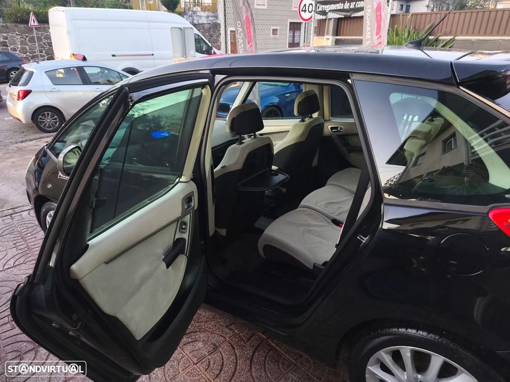 Citroën C4 Picasso 1.6 HDi Exclusive - 19